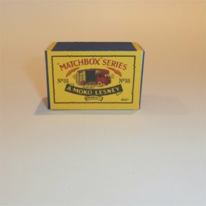 Matchbox Lesney 35  Horse Box B Style Repro Box