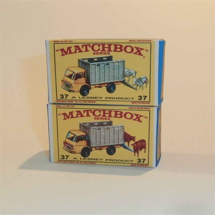 Matchbox Lesney 37 c Dodge Cattle Truck with Brown Cows E Style Repro Box