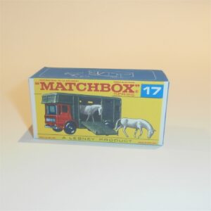Matchbox Lesney 17e AEC Horse Box F Style Repro Box