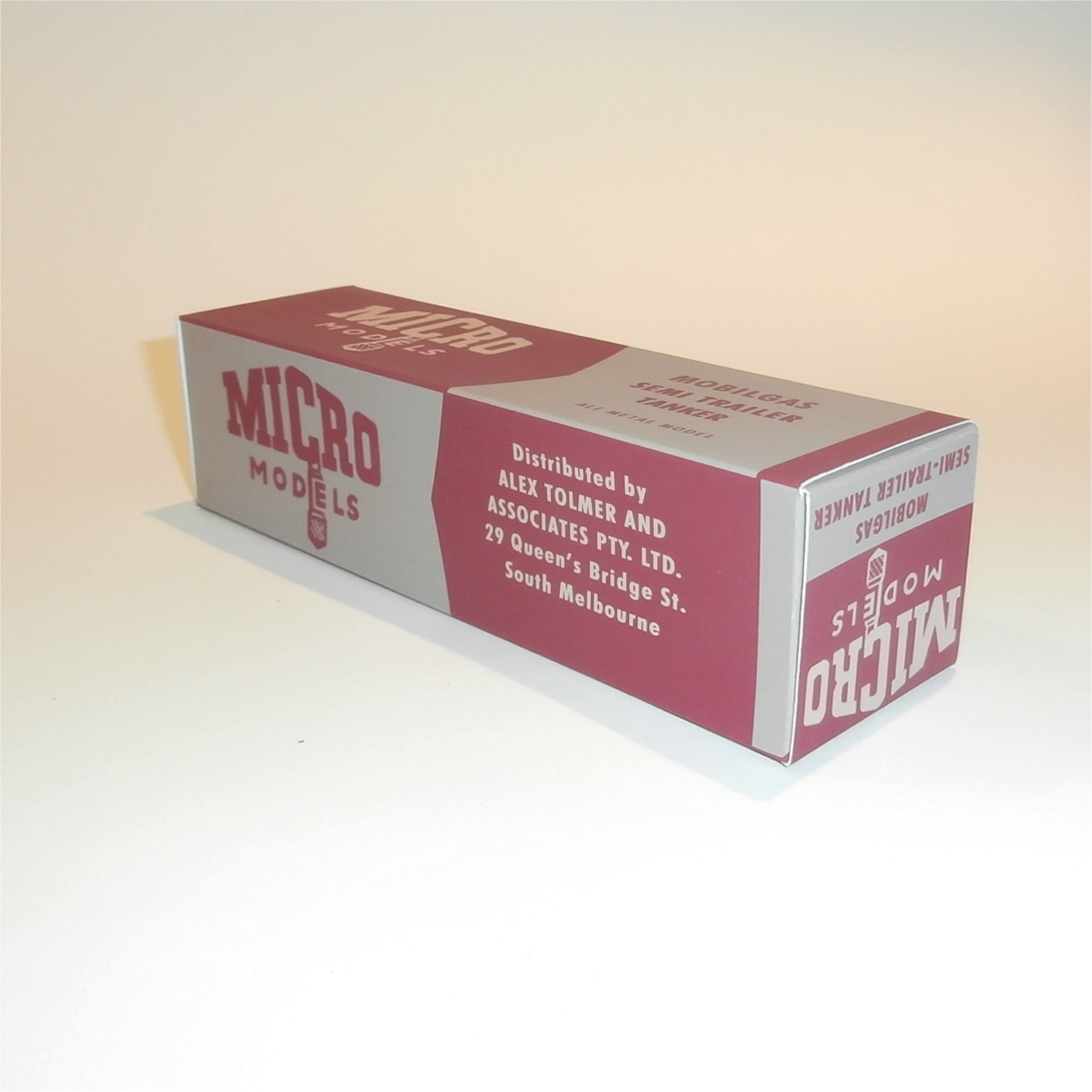 Micro Models G27 Commer Semi-Trailer Tanker "Mobilgas" Reproduction Box