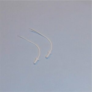 Scale Aerials 1:43 Pair of Curved White Antennas