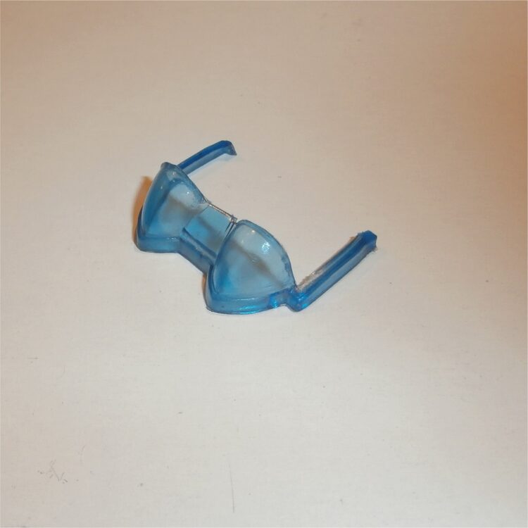 Corgi Toys 107 Batman Batboat Windscreen Blue Tint