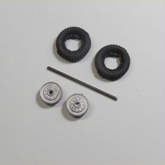 Corgi Toys 1121 1133 International Truck Axle Wheel Hubs and Tyres Set
