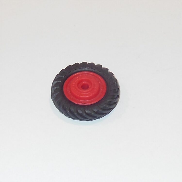 Corgi Toys 50 53 Massey Ferguson Tractor Rear Wheel Hub & Tyre