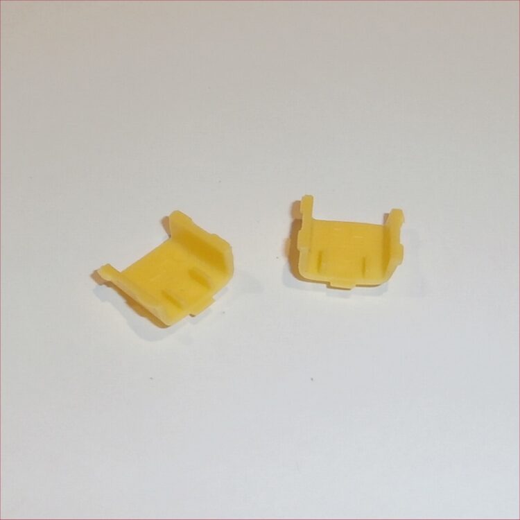 Dinky Toys 715 Beechcraft Baron Yellow Plastic Pair Engine Covers