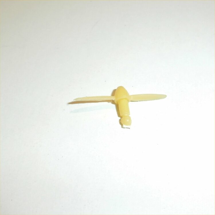 Dinky Toys 715 Beechcraft Baron Yellow Plastic Propeller