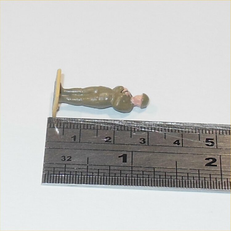 Dinky Toys 160a RA Standing NCO Figure Painted