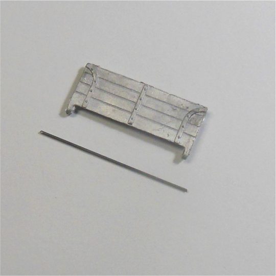 Dinky Toys 532 932 Leyland Comet Wagon Tailgate and Pin Set