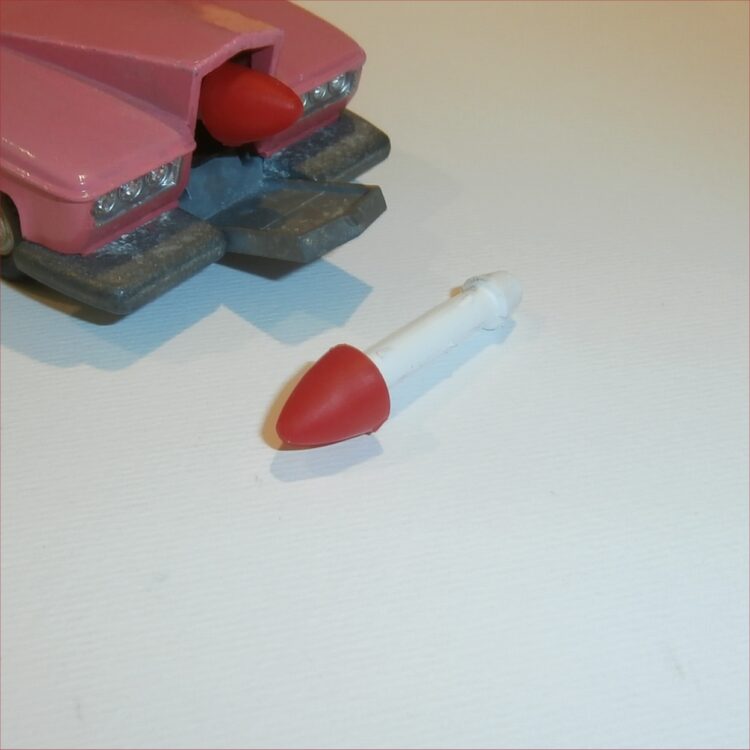 Dinky Toys 100 FAB1 Thunderbirds Rolls Royce Lady Penelope 353 SHADO 2 Missile Red / White