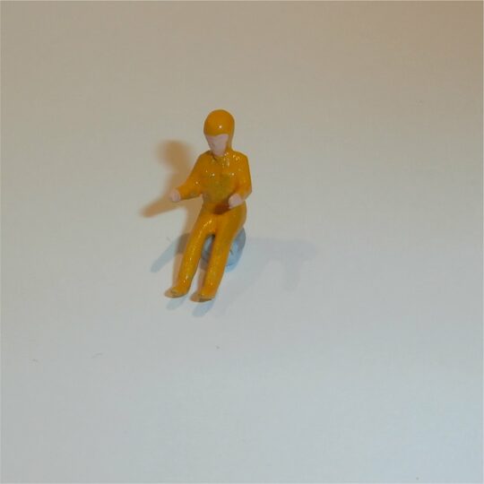 Dinky Toys 100 Series Sports Car Racing Driver Yellow Painted Figure