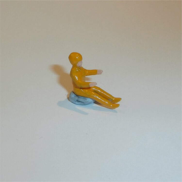 Dinky Toys 100 Series Sports Car Racing Driver Yellow Painted Figure