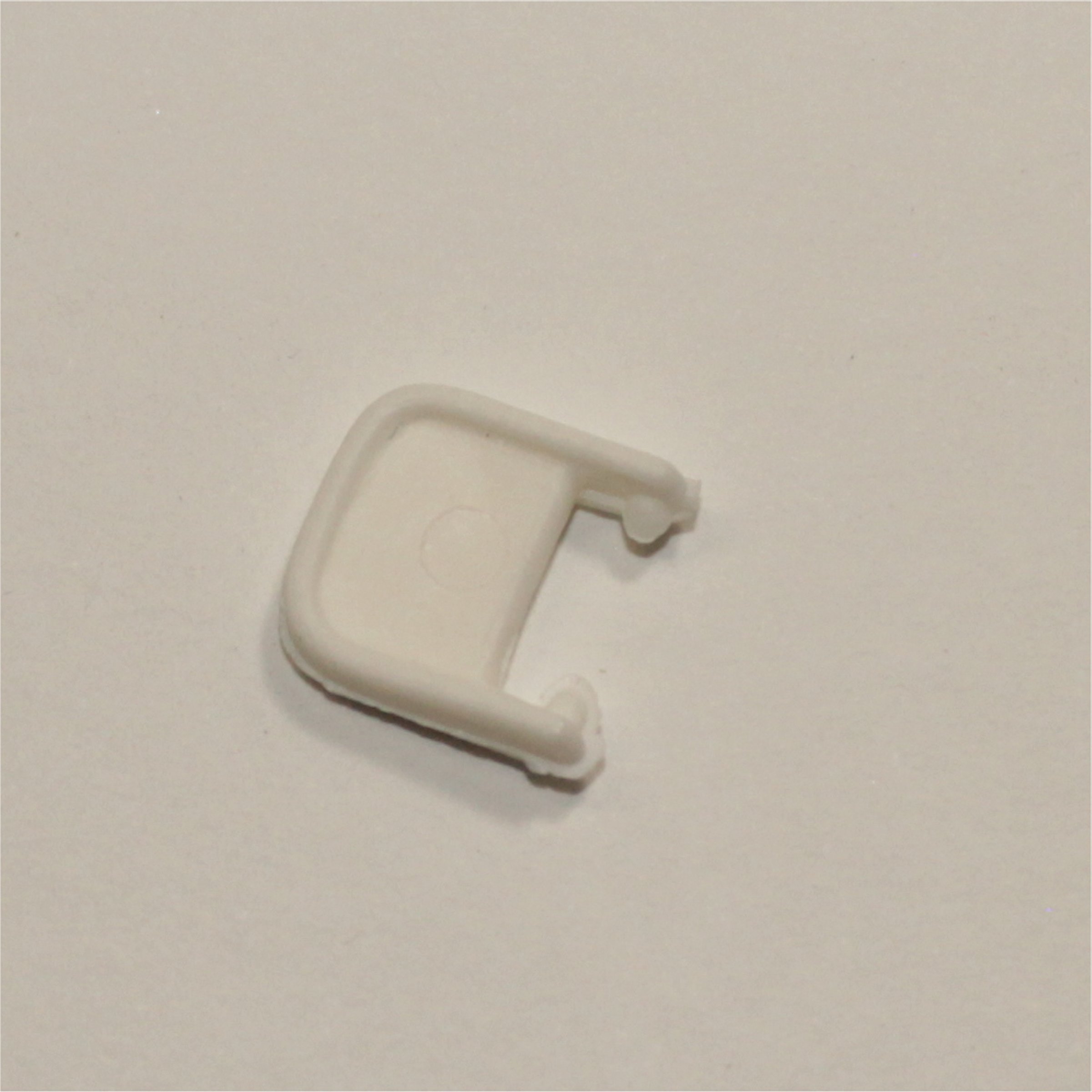 Dinky Toys 110b Aston Martin DB5 Cream Plastic Seat Back