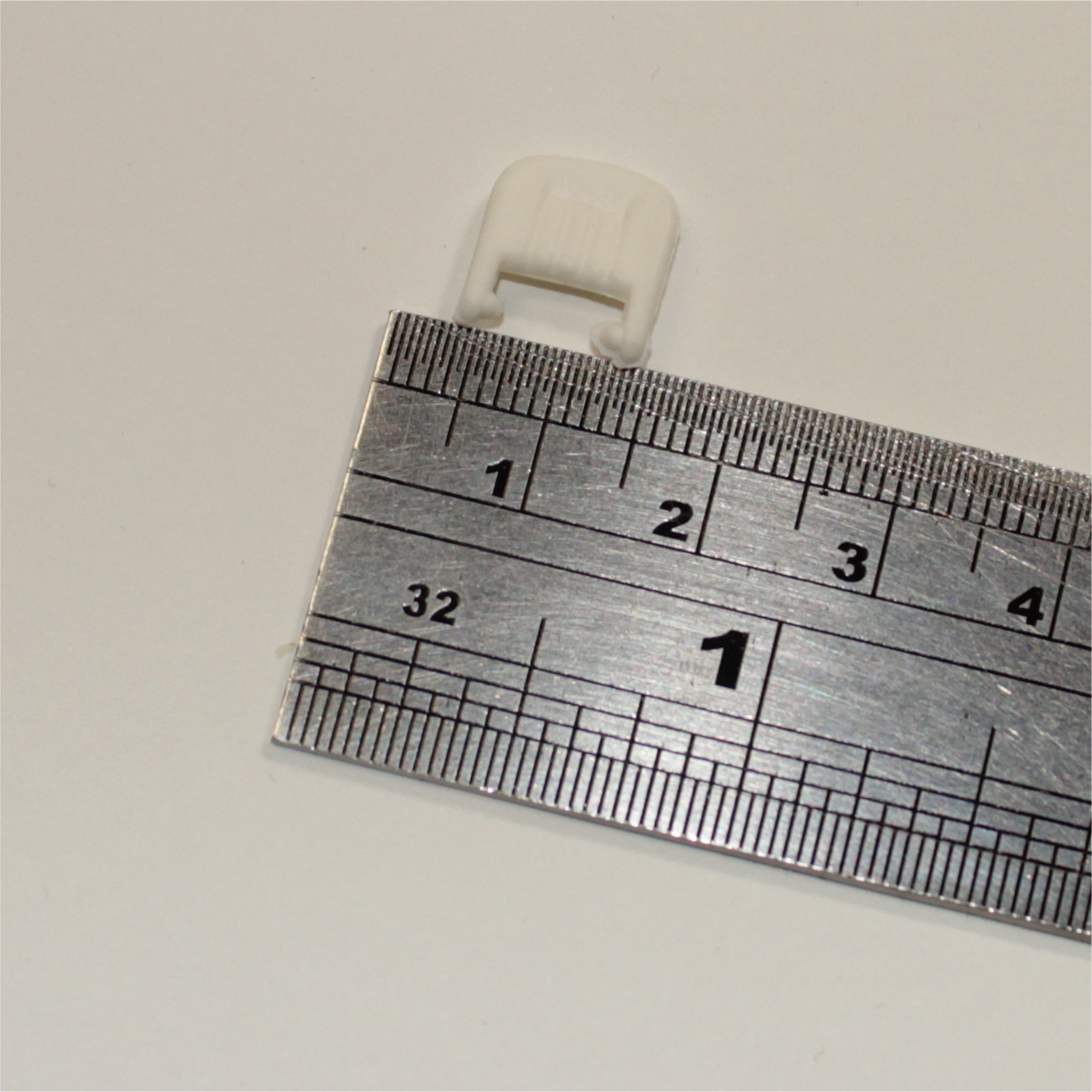 Dinky Toys 110b Aston Martin DB5 Cream Plastic Seat Back