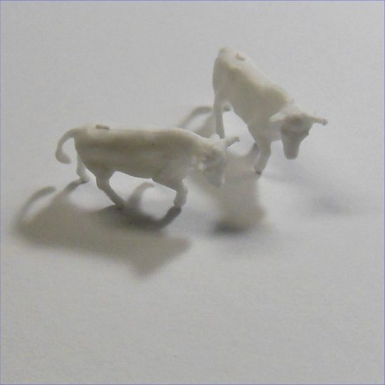 Matchbox Lesney 37de Cattle Truck Pair of White Plastic Bulls