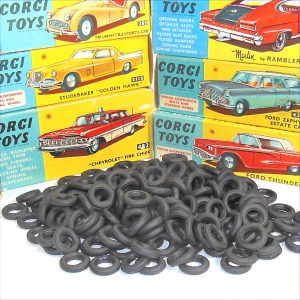 Corgi Toys 15mm Black Tire Early Sedan & Light Trucks Y011