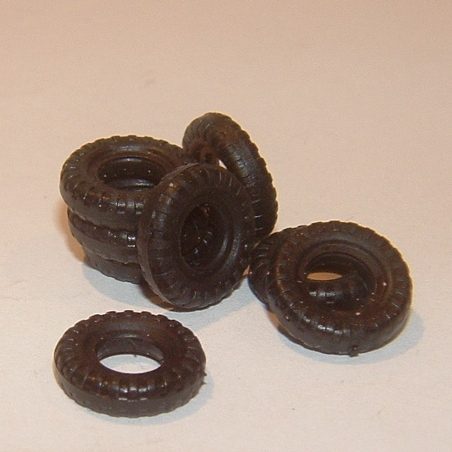 Dinky Toys 12mm Block Tread Tyre Black Y015