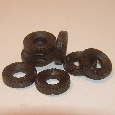 Corgi Toys 17mm Square Tread Tyre Black Y048