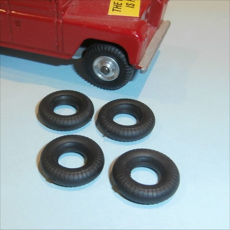 Corgi Toys Land Rovers & Small Truck Tires Pre-1967 Set of 4 Tyres Pack #18