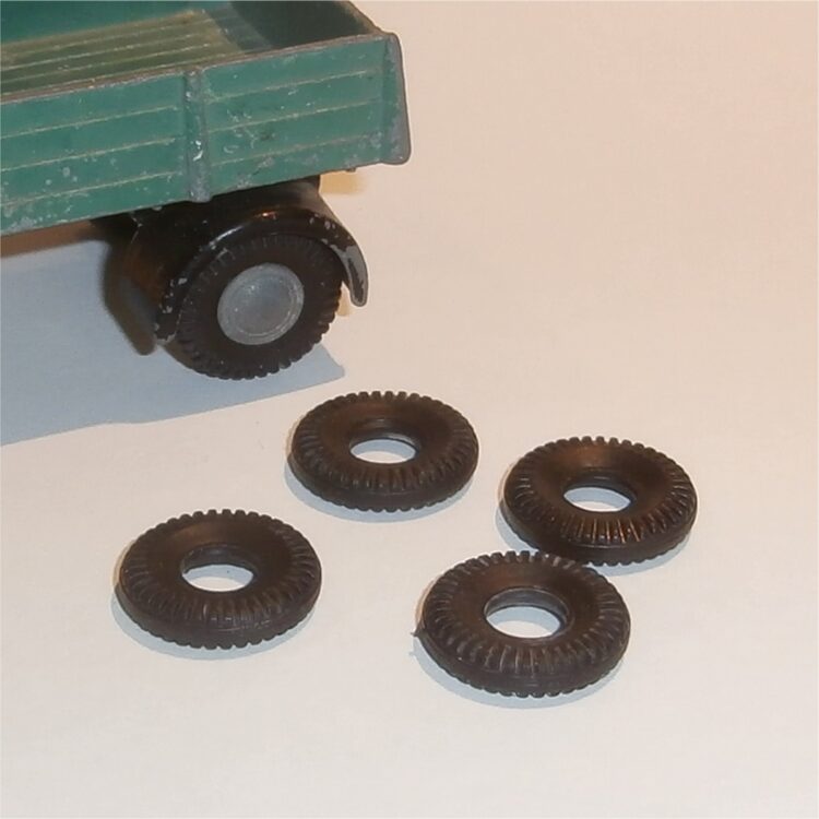 Micro Models Early Issue Truck Tires Set of 4 Tyres Pack #41