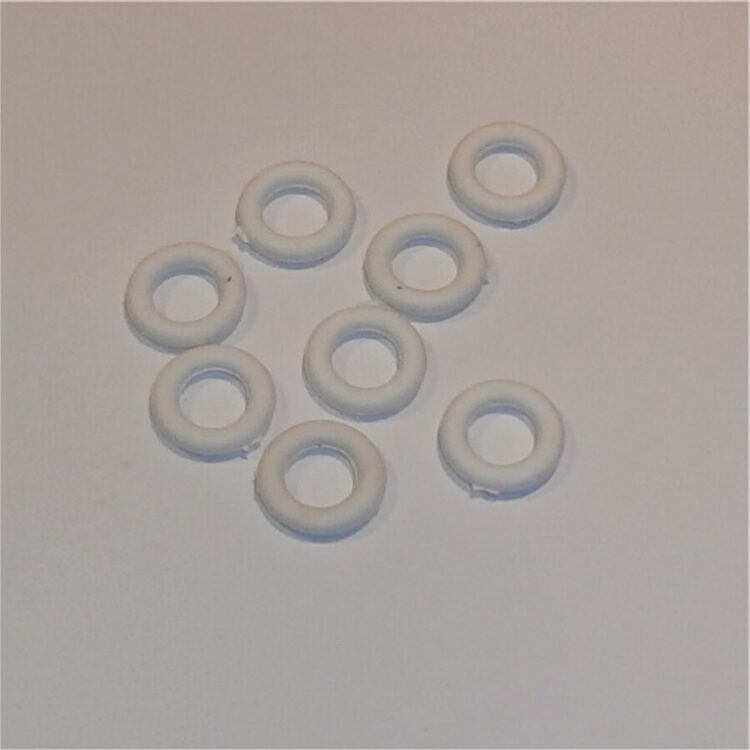 Tri-ang Minic Tires 18mm Pressed Hubs Set of 8 White Tyres Pack #45