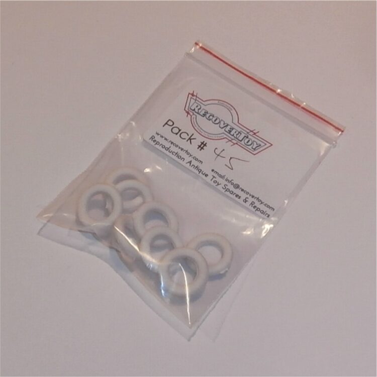 Tri-ang Minic Tires 18mm Pressed Hubs Set of 8 White Tyres Pack #45