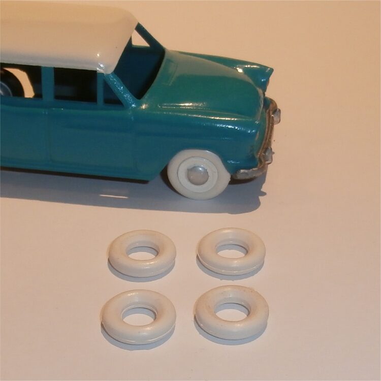 Micro Models Sedan & Light Truck 15mm Tires Set of 4 White Tyres Pack #47