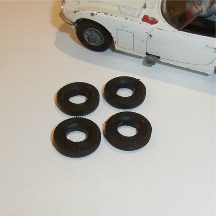 Corgi Toys Black Tires 15mm 336 James Bond Toyota Pack #72