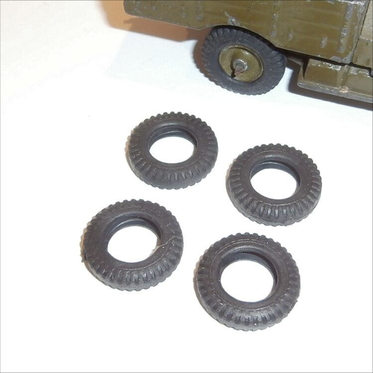 Britains Models Black Hollow Tires 24mm Truck Set of 4 Tyres Pack #82