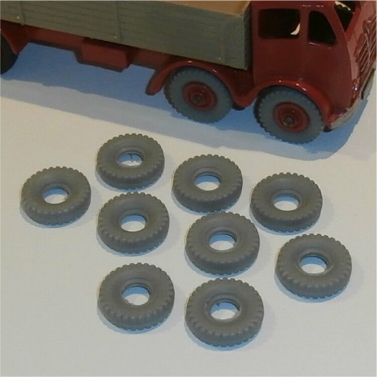 Dinky Toys Supertoys Foden Truck Grey Block Tread Tires Tyres Set of 9 Pack #123