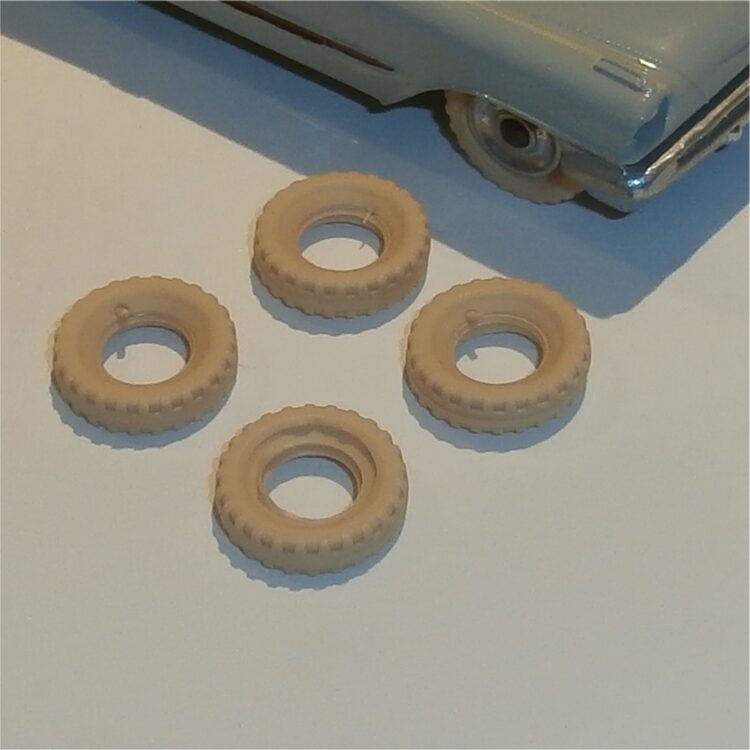 Dinky Toys 15mm Sedan Cream Treaded Tires Set of 4 Tyres Pack #152